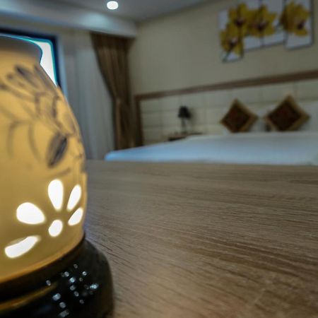 Ruby Hotel Da Nang Esterno foto