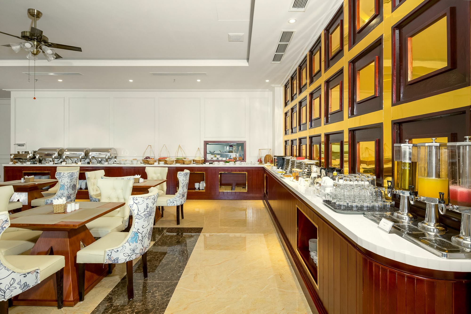 Ruby Hotel Da Nang Esterno foto