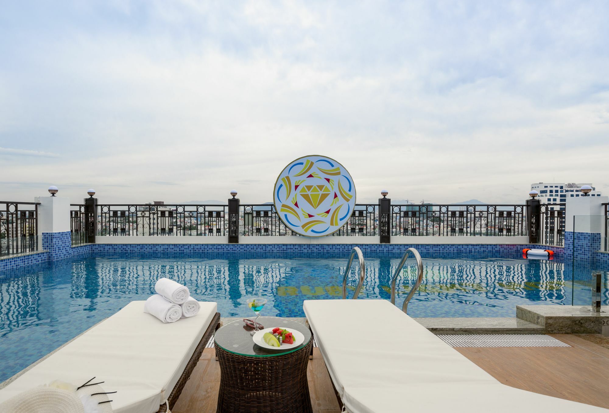 Ruby Hotel Da Nang Esterno foto